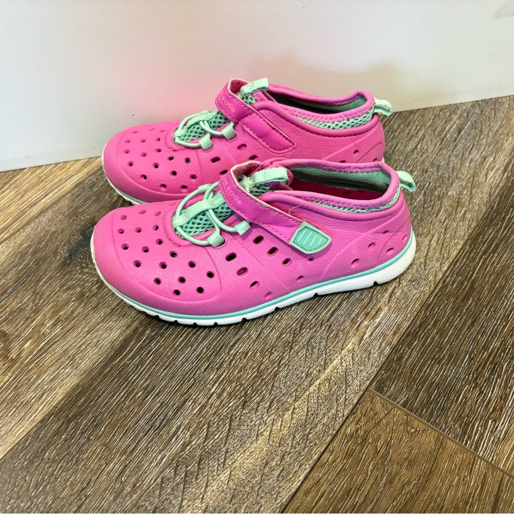 London Fog Toddler/Little Girl's Mud Puppies Water Shoes Sz 10